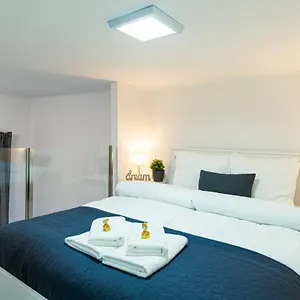 Appartamento Bella Mia - Entire Near Liszt Ferenc Ter, Budapest
